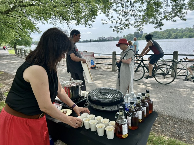 Chelsea's Kitchen serving bannock samples at Dow's Lake